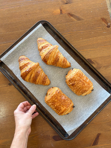 Bake-At-Home croissant 4pack